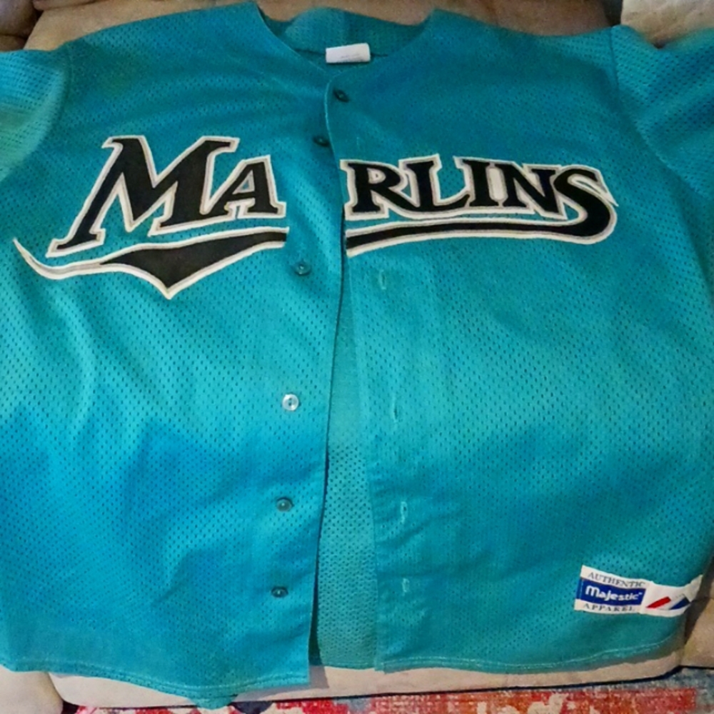 Florida Marlins vintage jersey..size M..vintage collection ..